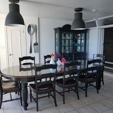 אורמונד ביץ Georgian Inn Beach Club מראה חיצוני תמונה