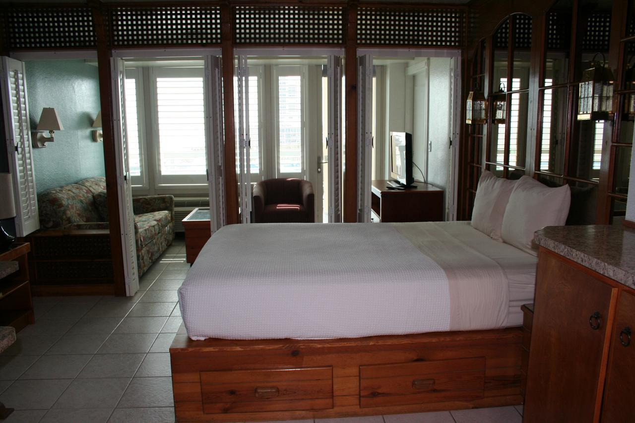 אורמונד ביץ Georgian Inn Beach Club מראה חיצוני תמונה